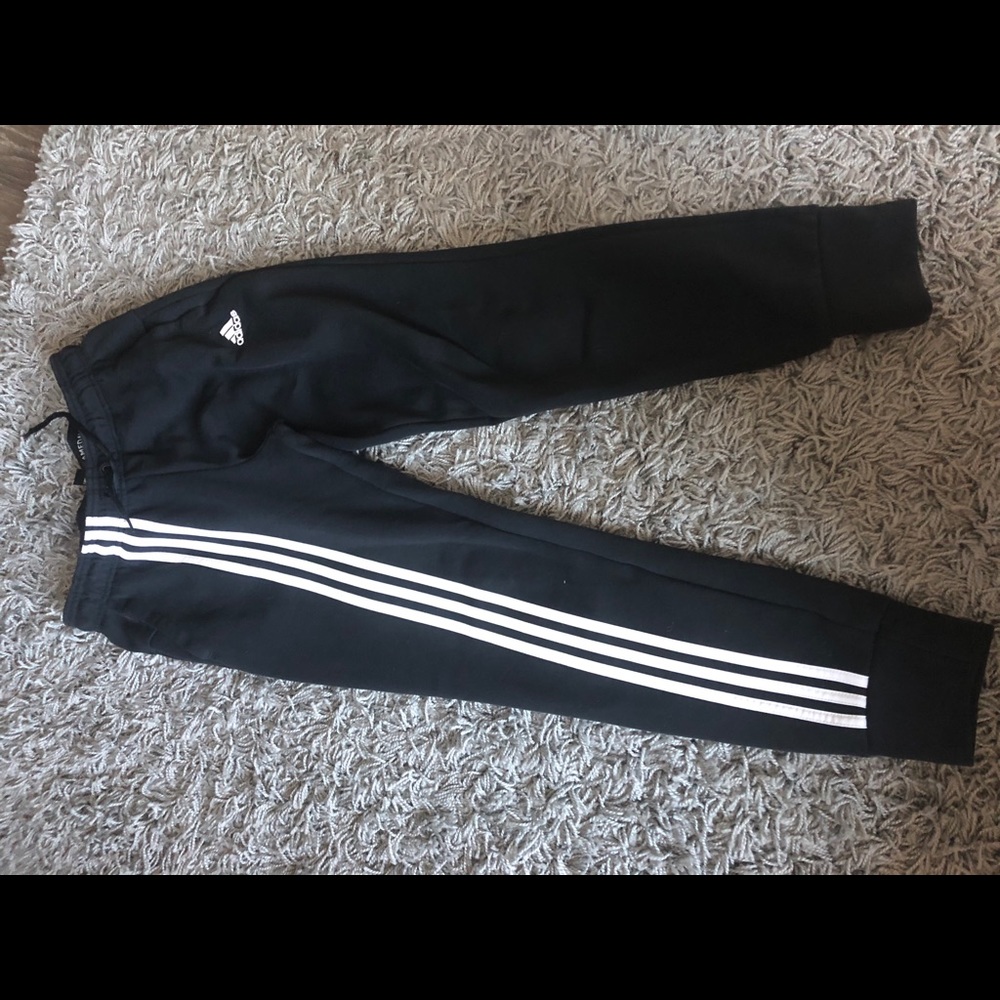 Adidas sweatpants